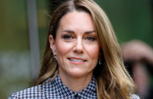 Estilo de casaco de inverno do Channel Kate Middleton por apenas US $ 56 NOVA IORQUE, NY - 10 DE DEZEMBRO: Taylor Swift é vista em 10 de dezembro de 2025 na cidade de Nova York. (Foto de XNY/Star Max/GC Images)