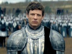 Estrela de ‘House of the Dragon’ quebra o silêncio sobre o status da 3ª temporada A man in armor stands before an army