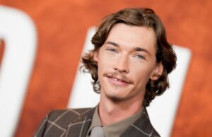 Estrela de ‘Landman’ Jacob Lofland sobre as escolhas arriscadas de Cooper e aprendendo com lendas ‘educadas e humildes’ como Billy Bob Thornton e Sam Elliott Estrela de 'Landman' Jacob Lofland sobre as escolhas arriscadas de Cooper e aprendendo com lendas 'educadas e humildes' como Billy Bob Thornton e Sam Elliott