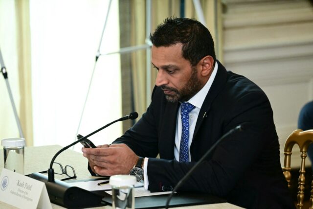 Estudante de Indiana preso após FBI ser avisado sobre tiroteio em massa
