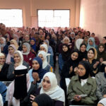 Estudantes palestinos voltam às aulas na universidade de Gaza