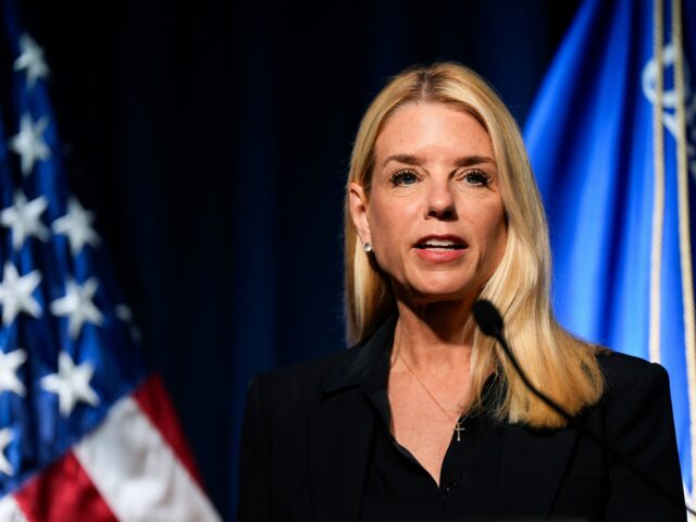 Ex-funcionários do Departamento de Justiça dos EUA dizem que divisão Ex-funcionários do Departamento de Justiça dos EUA dizem que divisão de direitos civis foi ‘destruída’