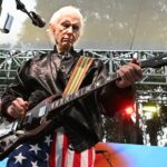 Experimente uma das melhores músicas de rock de todos os tempos de uma maneira totalmente nova