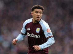 Explicação da elegibilidade de Jadon Sancho para enfrentar o Man Utd com o Aston Villa emprestado Tiro na cabeça de Jadon Sancho, Aston Villa