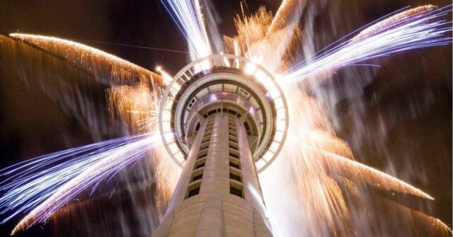 Festas mundiais nas comemorações do Ano Novo para encerrar 2025
