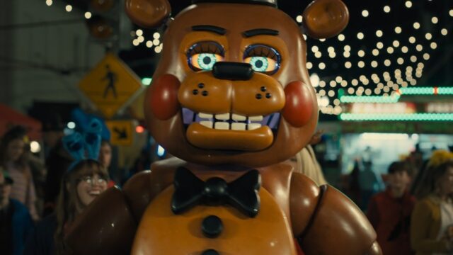 Figurinista de 'Five Nights at Freddy's 2' em acessórios para fantoches e ovos de Páscoa: 'Eu queria que ela ecoasse a marionete'
