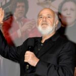 Filha de Rob Reiner em 'choque' pelo assassinato do pai: 'Eu vim da melhor família de todos os tempos'