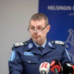 Finlândia apreende navio que partiu da Rússia após suspeita de sabotagem a cabo