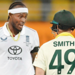 `Foi apenas uma boa brincadeira: Smith em confronto verbal com Eng pacer Archer