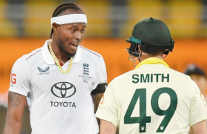 `Foi apenas uma boa brincadeira: Smith em confronto verbal com Eng pacer Archer `Foi apenas uma boa brincadeira: Smith em confronto verbal com Eng pacer Archer