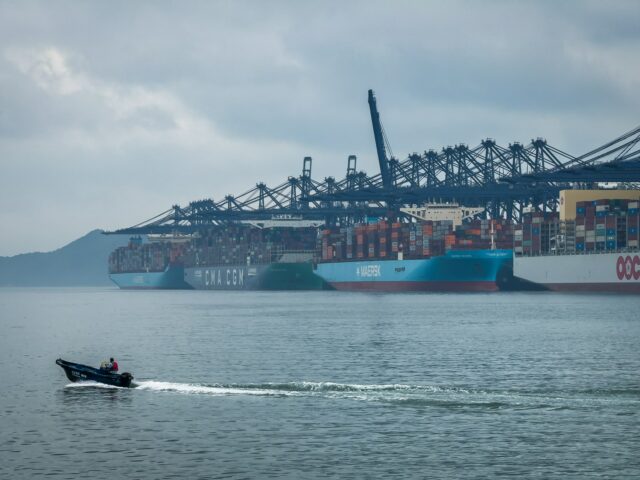 Forças dos EUA invadiram navio de carga que viajava da Forças dos EUA invadiram navio de carga que viajava da China para o Irã: Relatório