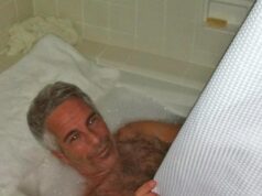 Foto assustadora de banho de espuma nua de Jeffrey Epstein banho de espuma jeffrey epstien