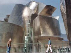 Frank Gehry, titã da arquitetura, morre aos 96 anos O edifício Dr Chau Chak Wing projetado por Gehry na UTS Business School em Sydney.