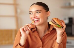 Franqueado de rede de hambúrgueres de 56 anos fecha loja, sem falência Franqueado de rede de hambúrgueres de 56 anos fecha loja, sem falência