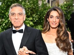 George Clooney troca a cultura de Hollywood pela França e ganha cidadania com esposa e gêmeos George Clooney troca a cultura de Hollywood pela França e ganha cidadania com esposa e gêmeos