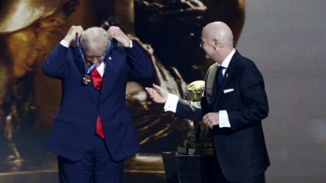 Gianni Infantino, da FIFA, enfrenta queixa ética sobre prêmio da paz de Trump
