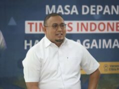 Gol de Persija contra Semen Padang anulado pelo VAR, Andre Rosiade Sindir Jakmania: Aqueles que protestaram denunciaram Ferry Paulus! Gol de Persija contra Semen Padang anulado pelo VAR, Andre Rosiade Sindir Jakmania: Aqueles que protestaram denunciaram Ferry Paulus!