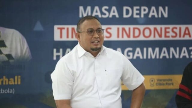 Gol de Persija contra Semen Padang anulado pelo VAR, Andre Rosiade Sindir Jakmania: Aqueles que protestaram denunciaram Ferry Paulus!
