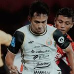 Gol em 90+10 minutos anulado pelo VAR, vitória de Semen Padang sobre Persija gera polêmica