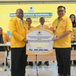 Golkar Papua distribui IDR 406 milhões para vítimas de desastres em Aceh, Sarmuji: forma de solidariedade nacional