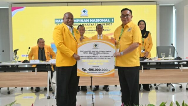 Golkar Papua distribui IDR 406 milhões para vítimas de desastres em Aceh, Sarmuji: forma de solidariedade nacional
