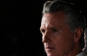 Grupo YIMBY ameaça processar a proibição duplex de Newsom na recuperação do incêndio florestal em Los Angeles Yahoo news home