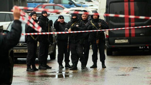 Artilheiros da 44ª Brigada de Artilharia Separada na região de Dnipropetrovsk, na Ucrânia