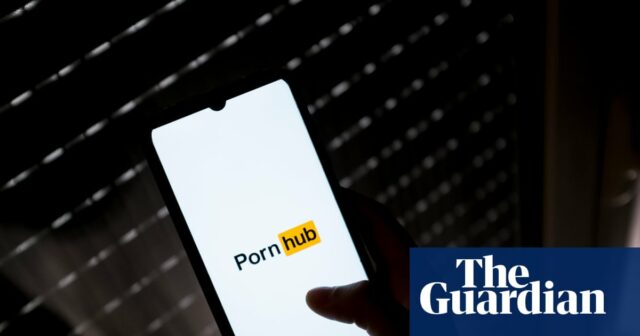 Hackers acessam hábitos de visualização e histórico de pesquisa de usuários premium do Pornhub
