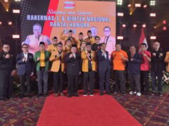 Hanura coleta doações de IDR 1,8 bilhão para ajudar vítimas de desastres em Sumatra Hanura coleta doações de IDR 1,8 bilhão para ajudar vítimas de desastres em Sumatra