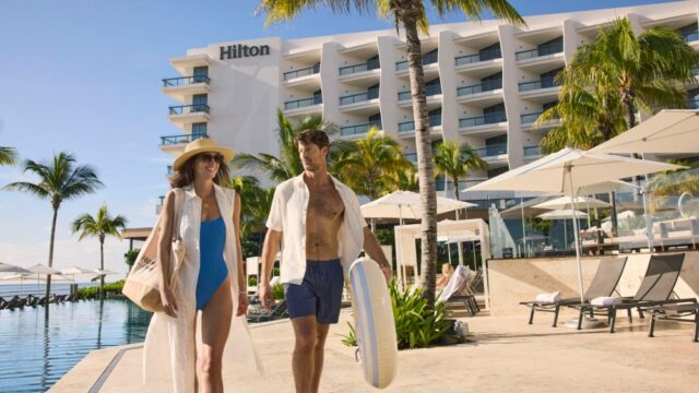 Hilton Cancun, um resort com tudo incluído, tem itinerários selecionados Hilton Cancun, um resort com tudo incluído, tem itinerários selecionados para tornar uma escapadela na praia sem esforço