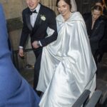 O casal foi declarado marido e mulher em uma cerimônia na Abadia de Bath