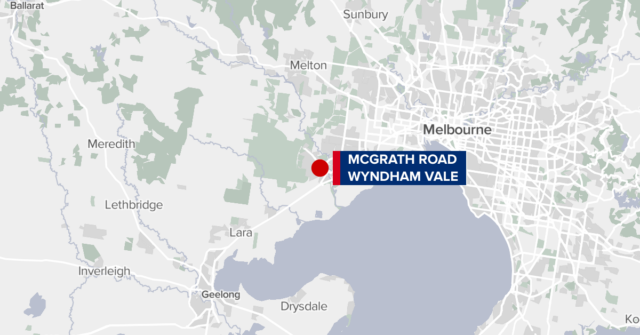 Homem acusado de supostamente bater em outro homem com um martelo em fúria no trânsito
