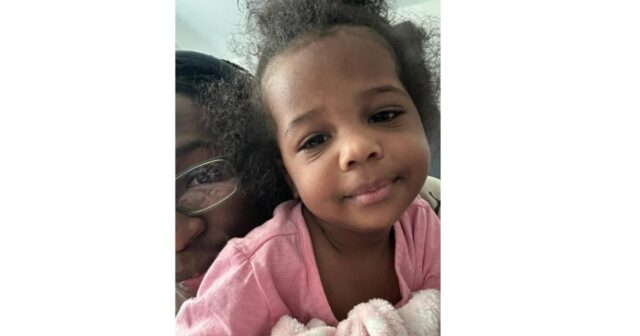 O ex-jogador da NFL Cierre Wood recebe sentença de prisão perpétua pela morte da filha de 5 anos da namorada