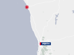 Homem de WA morre ao cair de scooter elétrica alugada Homem de WA morre ao cair de scooter elétrica alugada