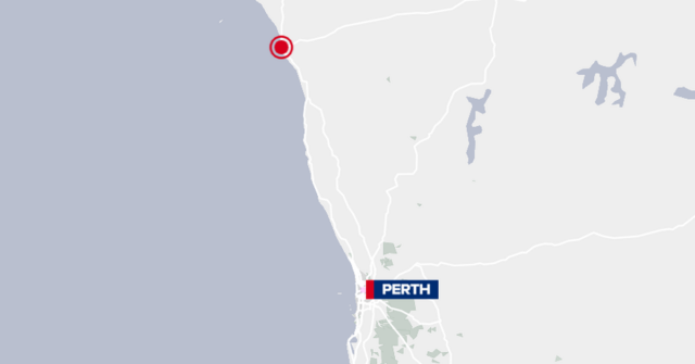 Homem de WA morre ao cair de scooter elétrica alugada
