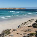 Homem que caiu do cais desaparecido em mares remotos