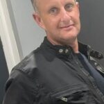 Peter Cope, 45 anos, estava comemorando seu aniversário no centro da cidade de Sandbach com seu amigo antes de morrer em um acidente.