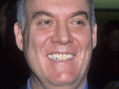 Howie Klein, principal executivo da Sire and Reprise Records, DJ e ativista político, morre aos 77 anos Howie Klein, principal executivo da Sire and Reprise Records, DJ e ativista político, morre aos 77 anos