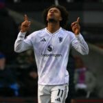 Joshua Zirkzee após a partida da Premier League entre Crystal Palace e Manchester United no Selhurst Park em 2025 em Londres, Inglaterra.