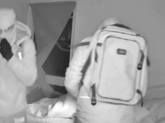 Imagens assustadoras mostram homens mascarados invadindo o quarto de uma mulher antes do assalto Invasão domiciliar Lalor, Melbourne