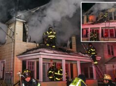 Incêndio em casa em Long Island mata morador de 82 anos e fere filho: policiais Barry Garfman, 82, estava com seu filho de 42 anos, Dustin Garfman, dentro de uma casa multifamiliar na Depot Road, perto da Leyden Street, na estação Huntington, quando o inferno começou por volta das 23h15, de acordo com a Polícia do Condado de Suffolk.