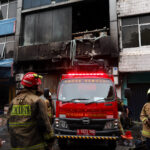 Incêndio mortal deflagra em edifício de escritórios na capital da Indonésia