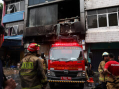 Incêndio mortal deflagra em edifício de escritórios na capital da Indonésia Incêndio mortal deflagra em edifício de escritórios na capital da Indonésia