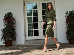Inescrutável. Imaculado. Imutável: não me canso de Melania, a verdadeira dona de casa de Washington, diz JAN MOIR Como parte de um acordo de £ 30 milhões com a Amazon MGM, ‘Melania’ estreará nos cinemas dos EUA – cinemas! – no próximo mês e promete revelar exatamente o que é preciso para ser a primeira-dama da América