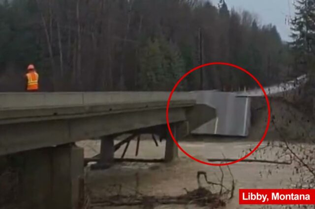 Inundação violenta destrói ponte de Montana em vídeo angustiante em A inundação do rio em Libby, Montana, destrói uma ponte.