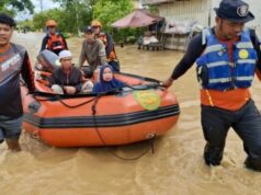 Inundações submergem aldeias em Kalimantan do Sul, quase 3.000 residentes evacuados pela equipe SAR Inundações submergem aldeias em Kalimantan do Sul, quase 3.000 residentes evacuados pela equipe SAR