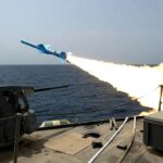 Irã dispara mísseis balísticos e de cruzeiro contra alvos simulados perto do Golfo Pérsico