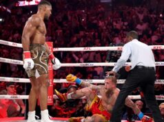 Jake Paul nocauteado por Anthony Joshua em Fight transmitido pela Netflix, Paul sofre ‘Double Broken Jaw’ Jake Paul nocauteado por Anthony Joshua em Fight transmitido pela Netflix, Paul sofre 'Double Broken Jaw'