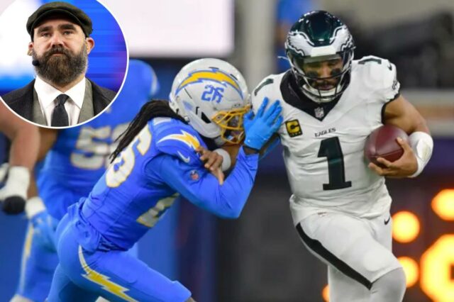 Jason Kelce observa durante o segundo quarto do jogo entre o New York Giants e o New England Patriots no Gillette Stadium em 1º de dezembro de 2025 em Foxborough, Massachusetts.  