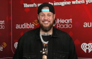 Jelly Roll é oficialmente perdoado mais de 15 anos após a libertação da prisão Jelly Roll é oficialmente perdoado mais de 15 anos após a libertação da prisão